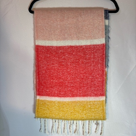 GAP Old Navy Multi-Color Oversized Scarf with Fringe - Picture 8 of 10